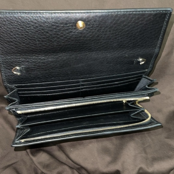 Gucci leather horsebit wallet. - Picture 3 of 7